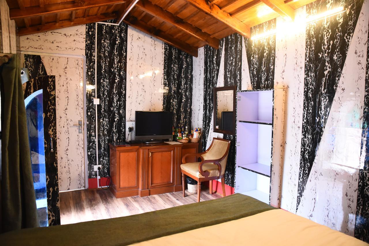 Hotel Skylark Nainital Exterior foto